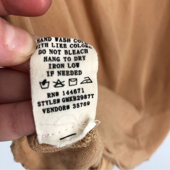 BKE Gimmicks High‎ Neck Tank Top Size Small - Picture 6 of 8